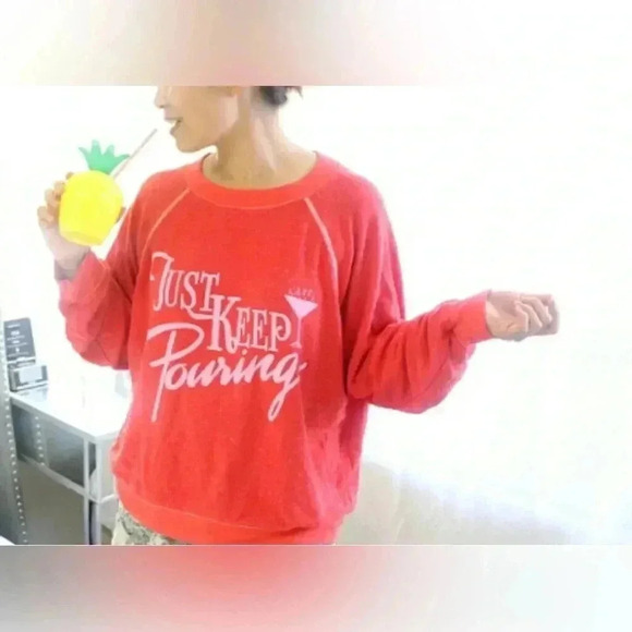 Wildfox just keep pouring orange crewneck sweater sz medium - Picture 1 of 11